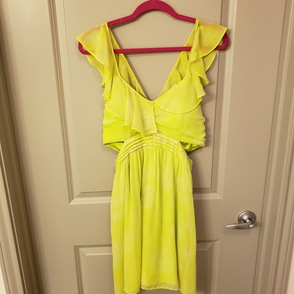 2/35$ Rampage dress - Picture 2 of 4